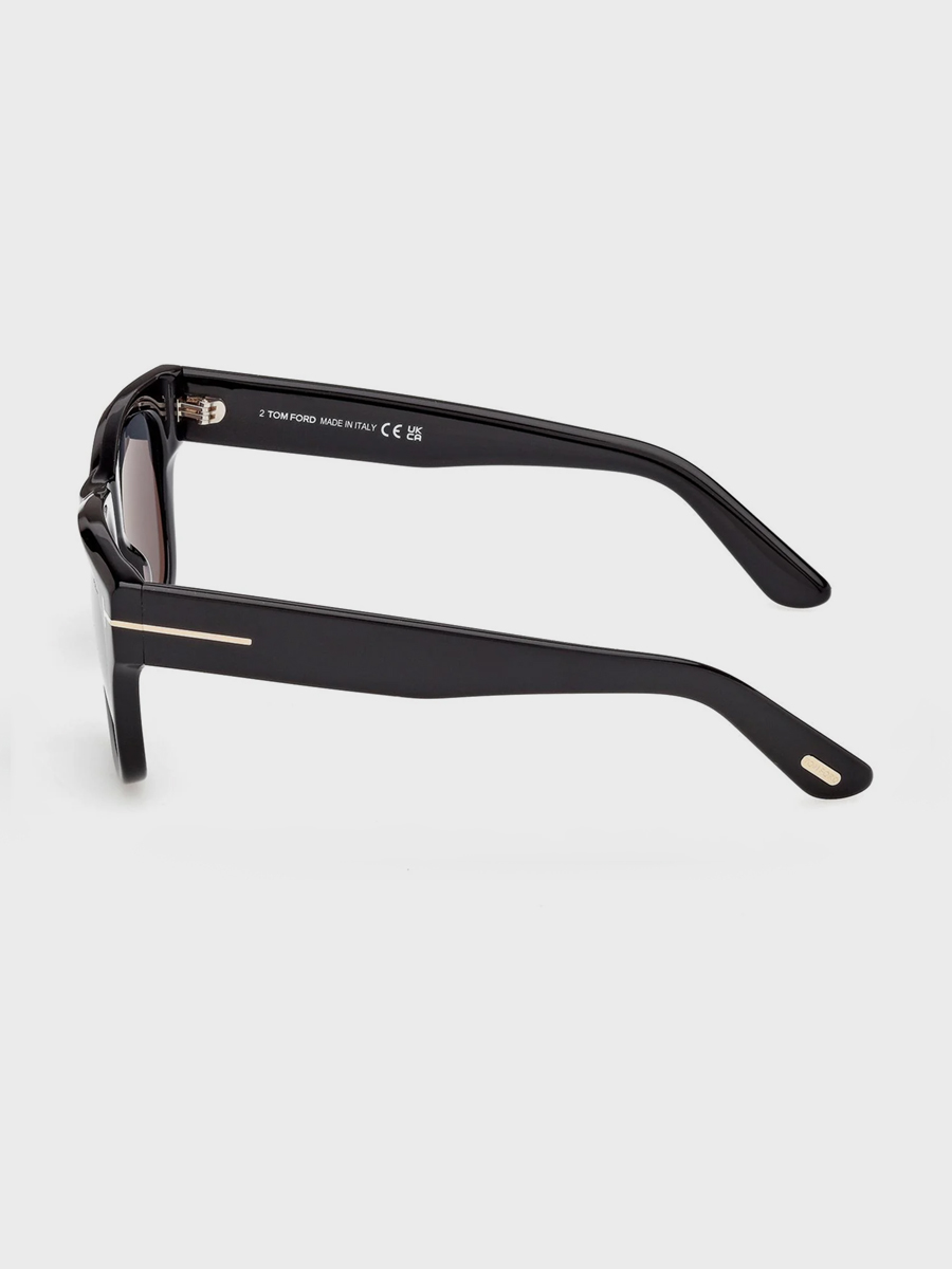 Óculos de Sol TOM FORD Finn-02 TF 1304 01D Polarized
